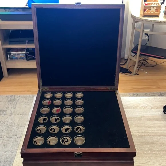 Shot glass checkers game set - Picture 3 of 4